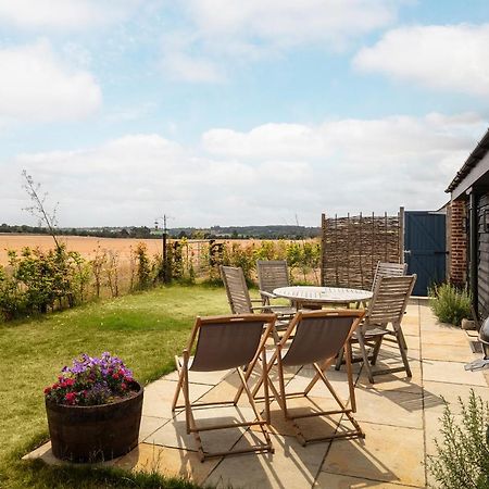 Linseed Barn- Stamford Holiday Cottages Dış mekan fotoğraf