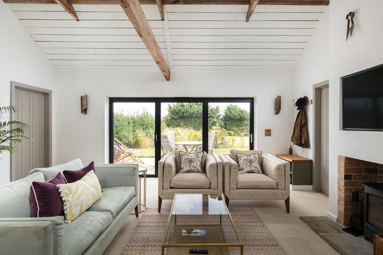 Linseed Barn- Stamford Holiday Cottages Dış mekan fotoğraf