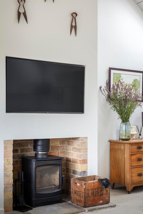 Linseed Barn- Stamford Holiday Cottages Dış mekan fotoğraf